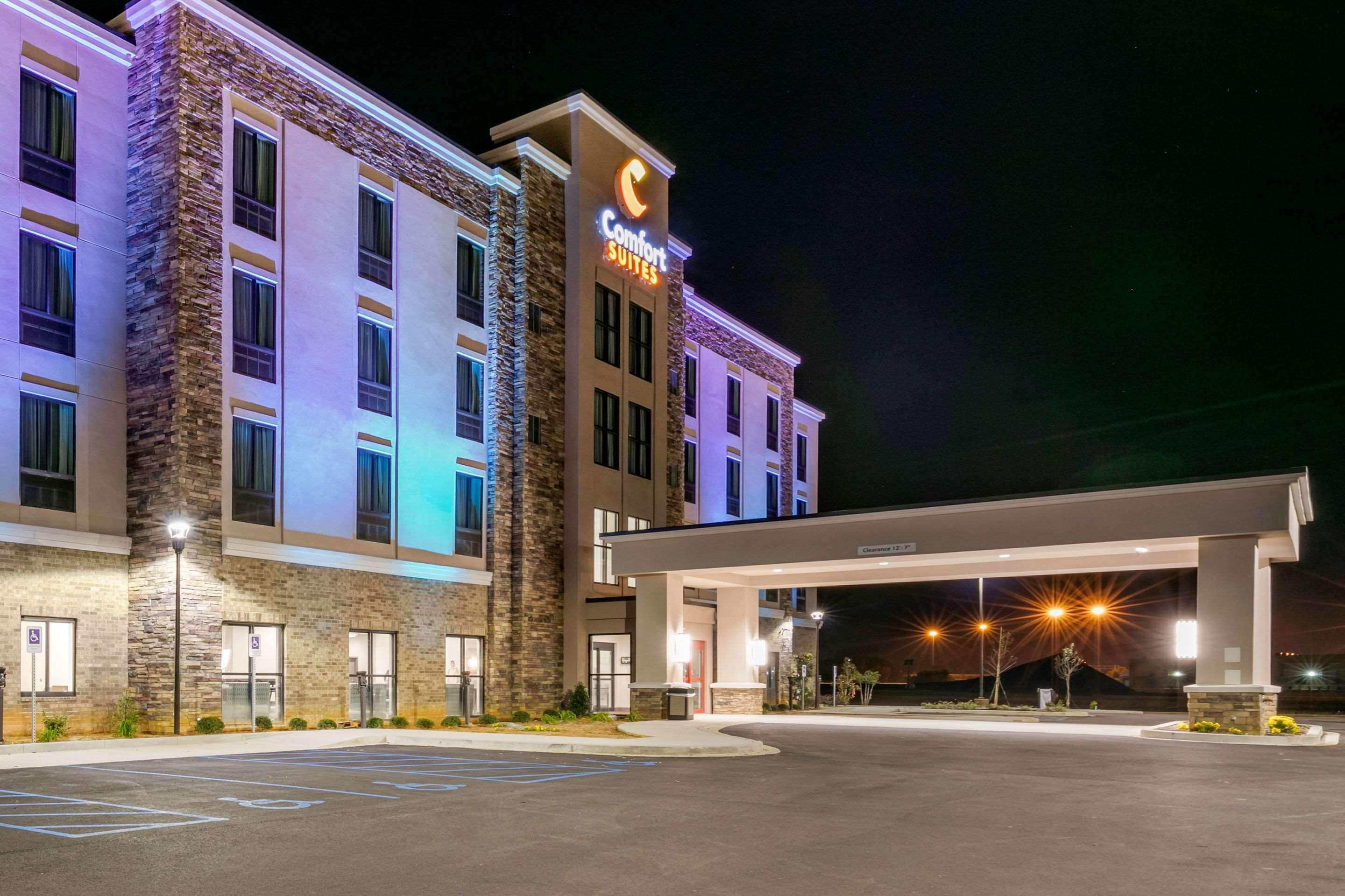 Comfort Suites North Tupelo Bagian luar foto