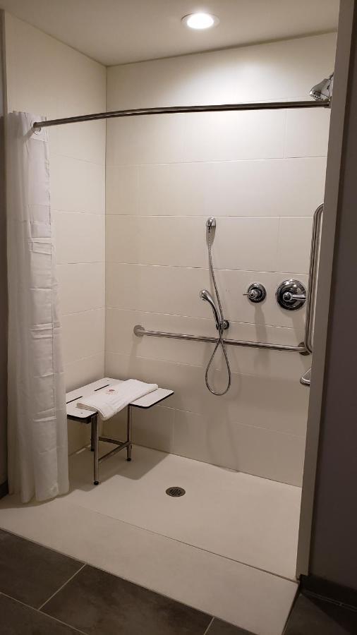 Comfort Suites North Tupelo Bagian luar foto